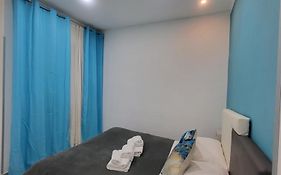 New Era Rooms
