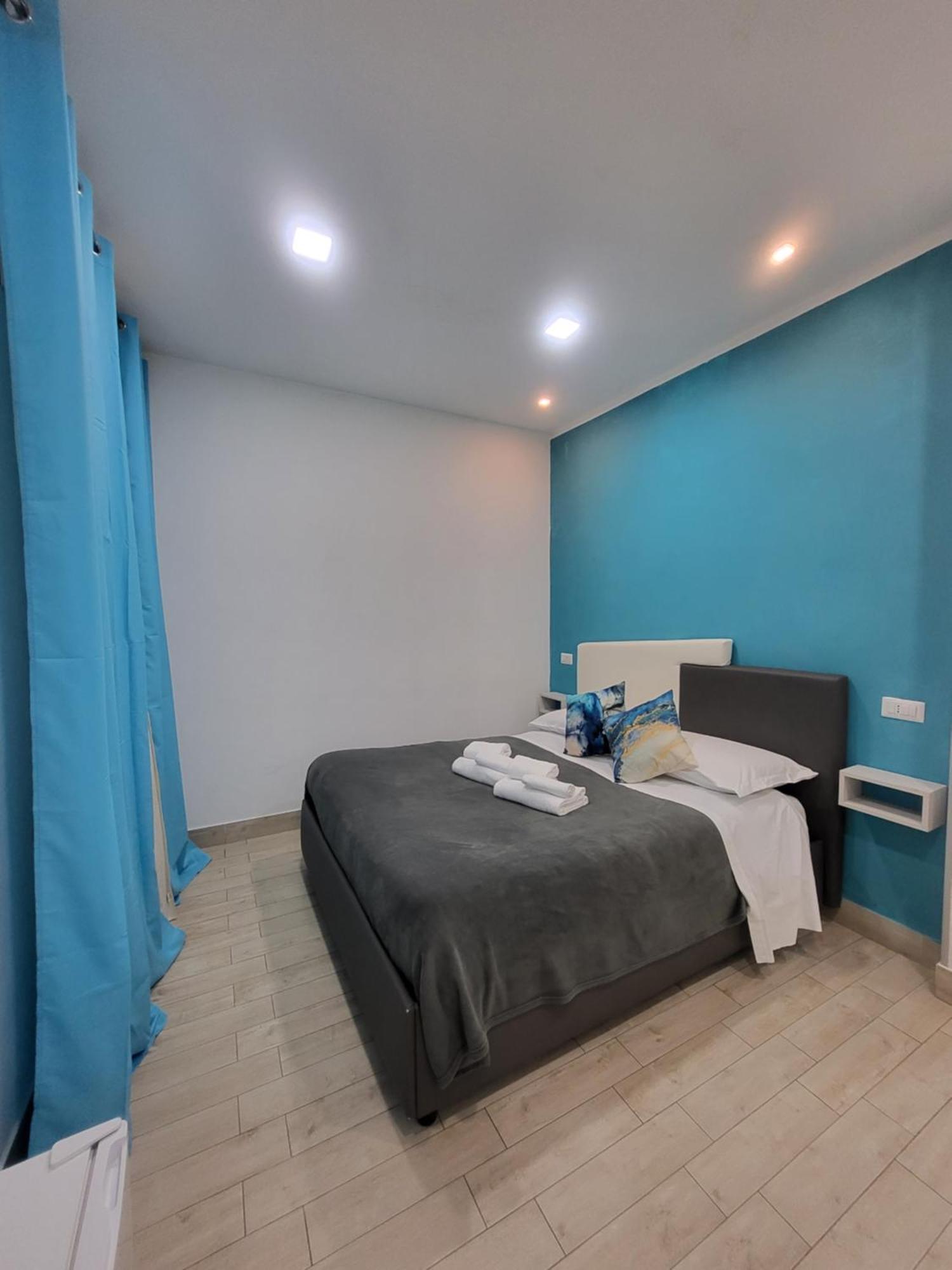 New Era Rooms Naples Extérieur photo